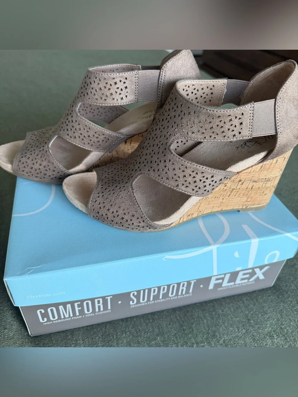 LifeStride Cork Wedge Sandals Taupe 7